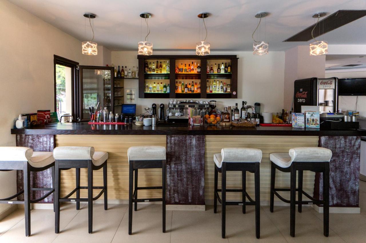 Riviera Perdika Hotel Extérieur photo