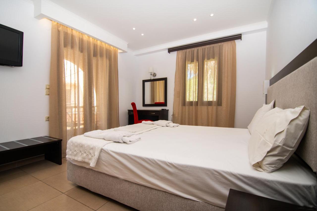 Riviera Perdika Hotel Extérieur photo